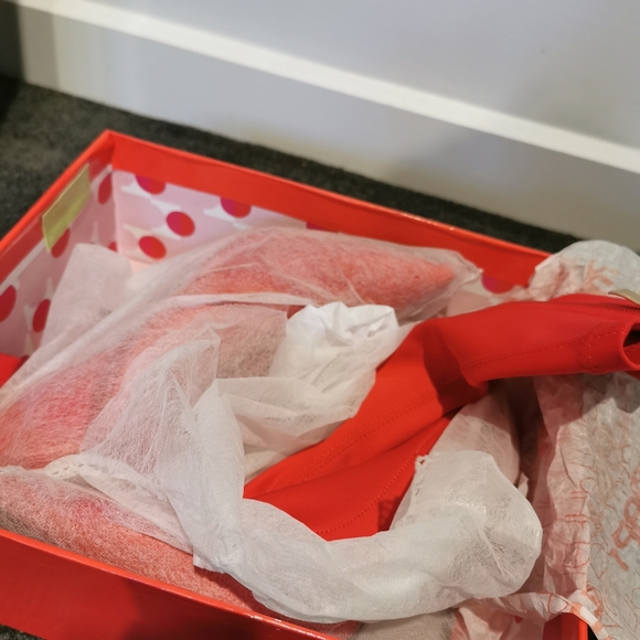 Sarita red Sock booties - so sexy - size 8 - Picture 5 of 5